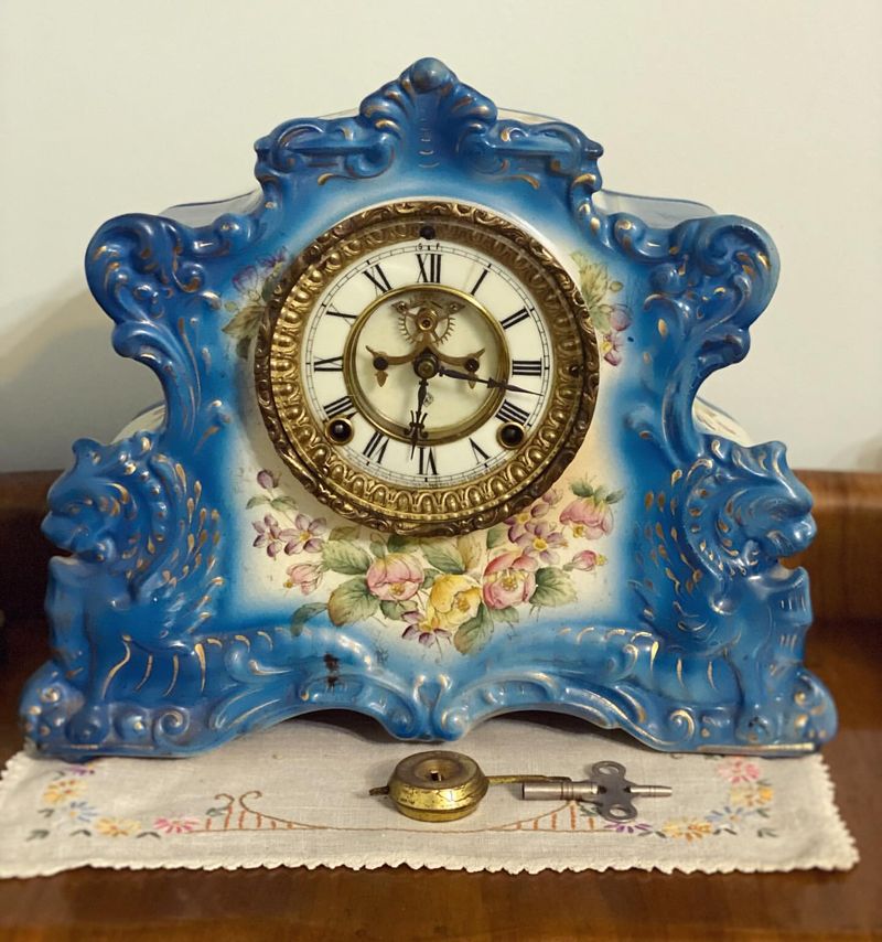 Antique Mantel Clock