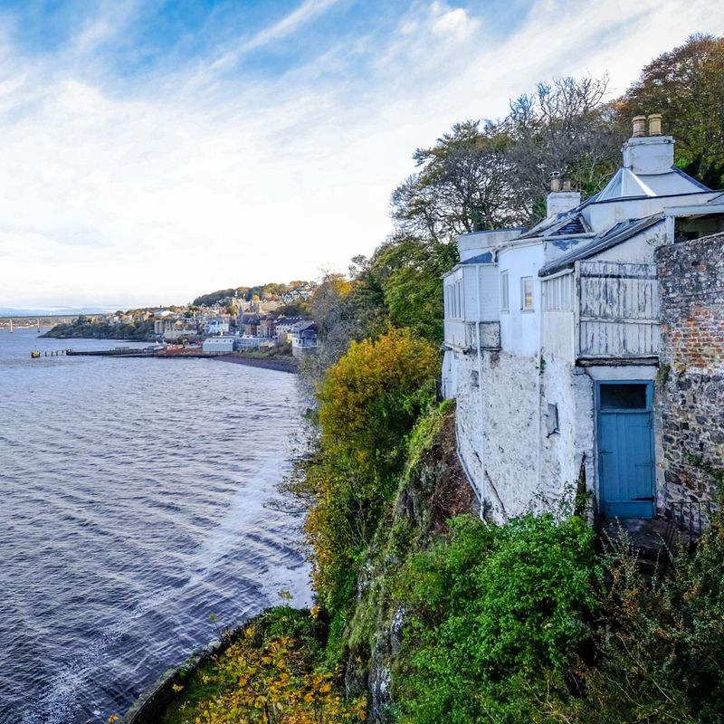 Cliff House, Scotland