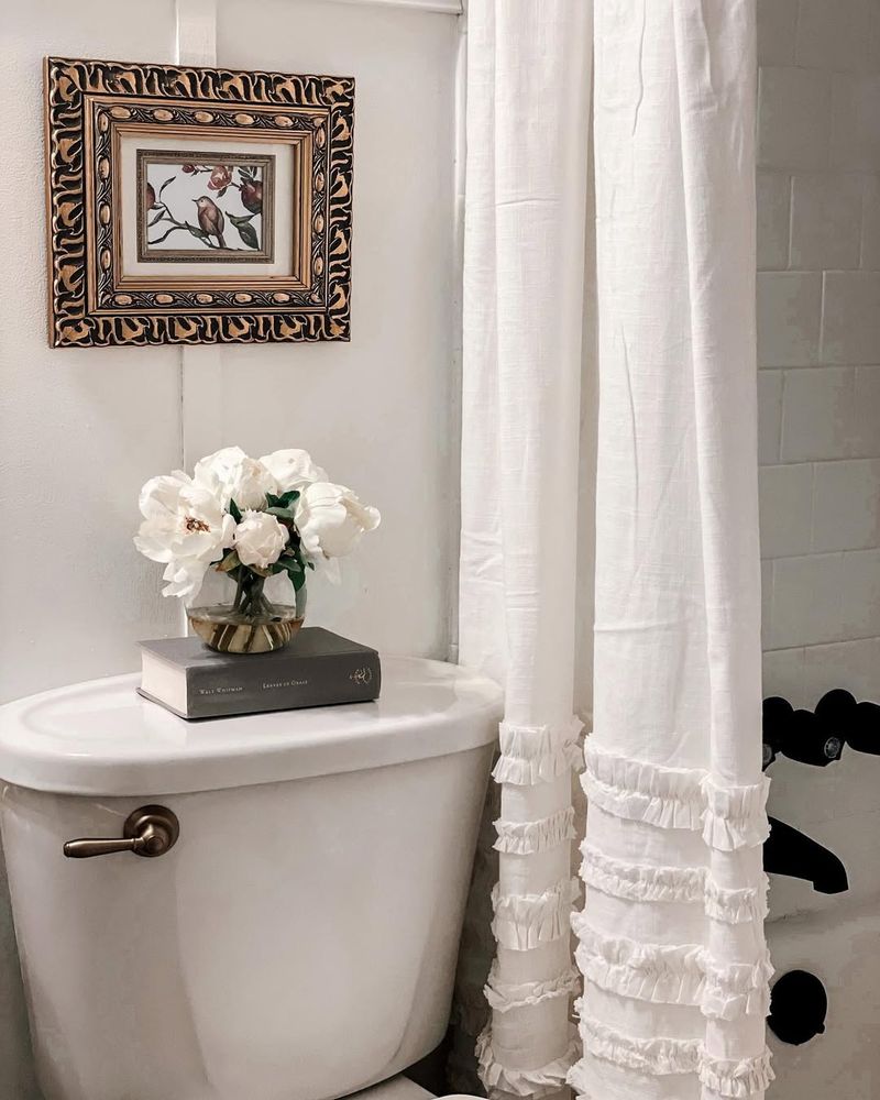 Frilly Bathroom Accessories