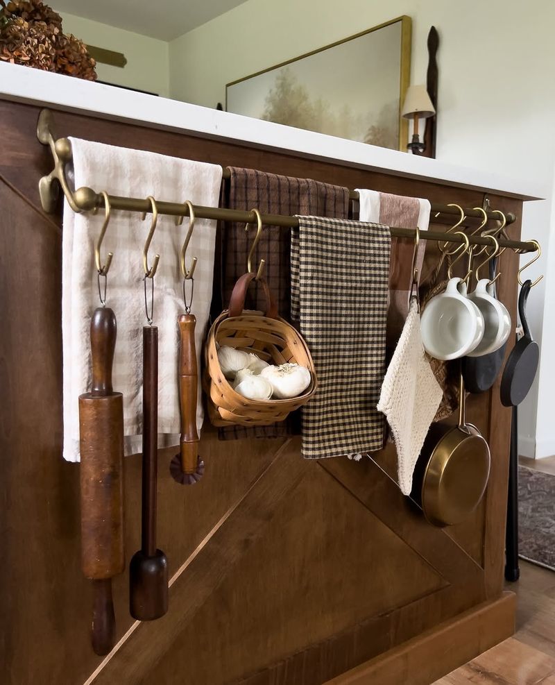 Rustic Apron Hook