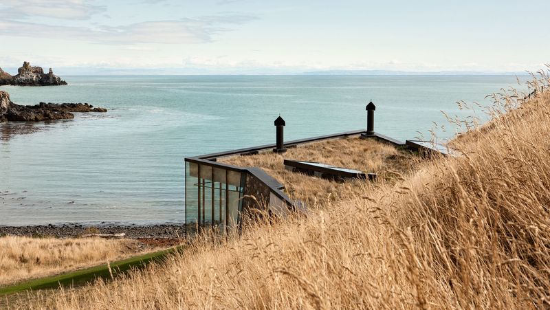 Seascape Retreat, New Zealand