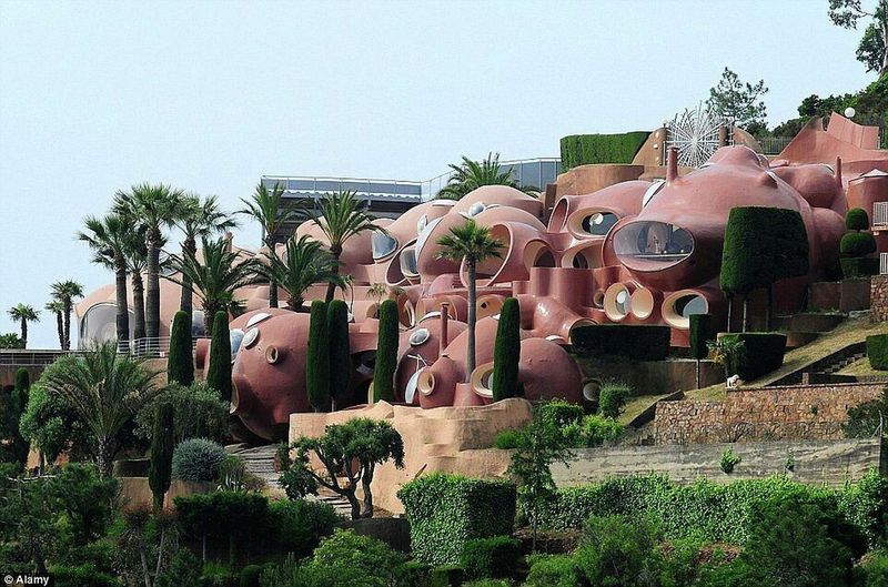 The Bubble Palace - Cannes, France