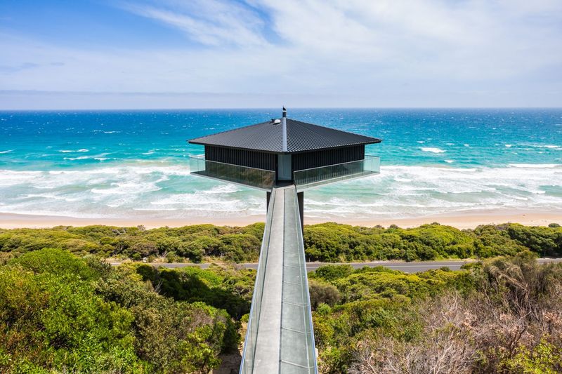 The Pole House, Australia