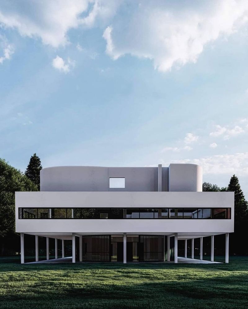 Villa Savoye by Le Corbusier