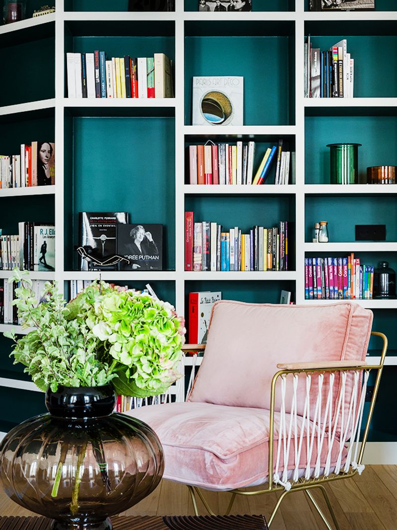 Bookshelf Backing Makeover