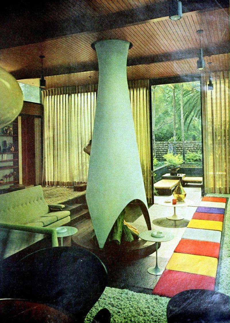 Swinging '60s Pad