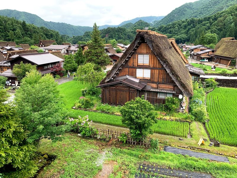 Gassho-Zukuri Farmhouses in Shirakawa-go, Japan