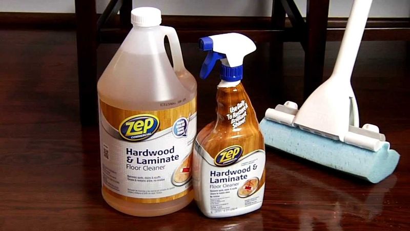 Apply a Commercial Hardwood Polish