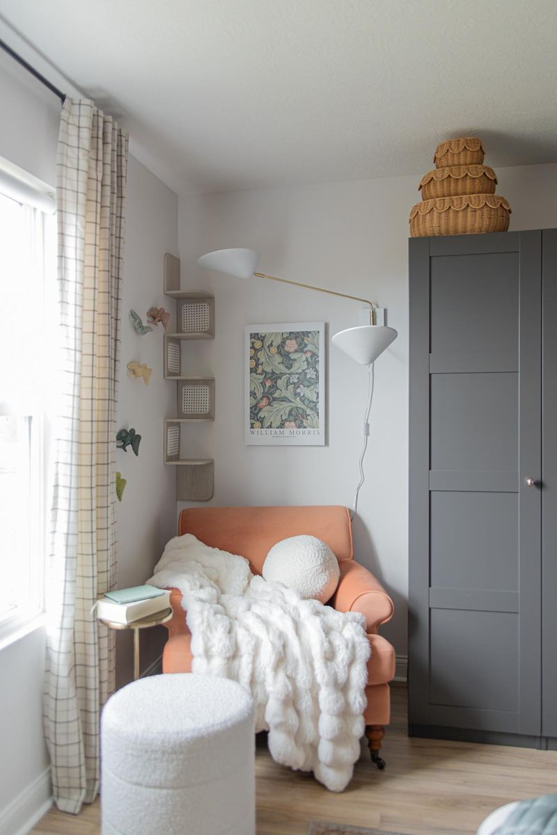 Bedroom Corners