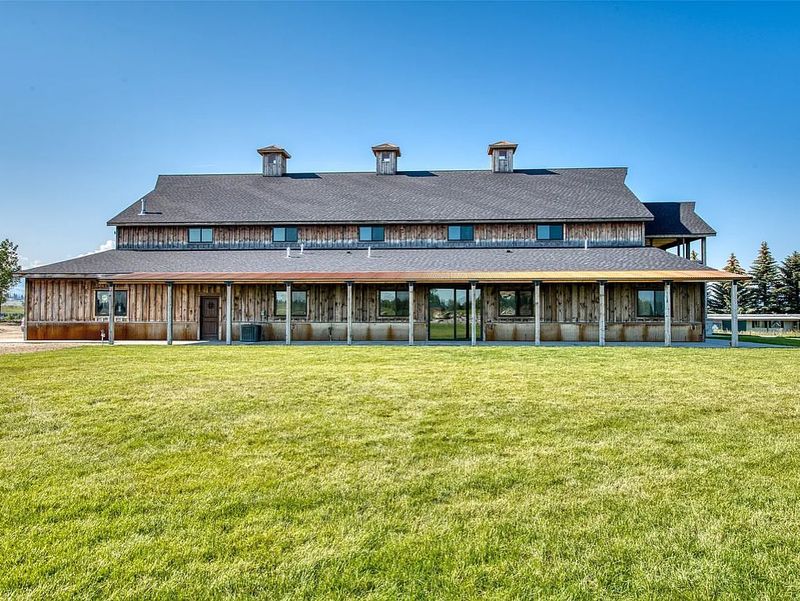 Why Are Barndominiums So Popular?