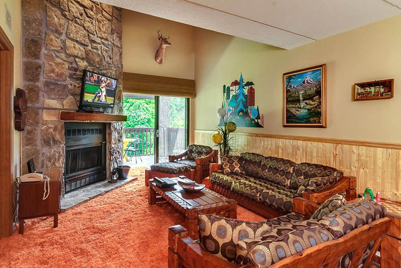 Log Cabin With Disco Fever