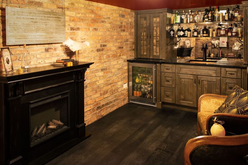 The Fireplace Hideout