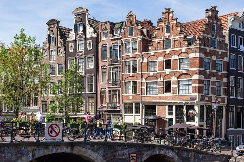 Amsterdam Canal House Crow's Nest