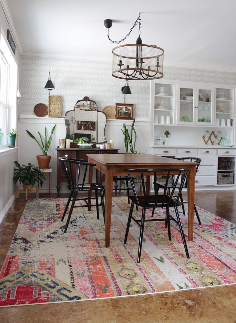Carpet Under Dining Tables