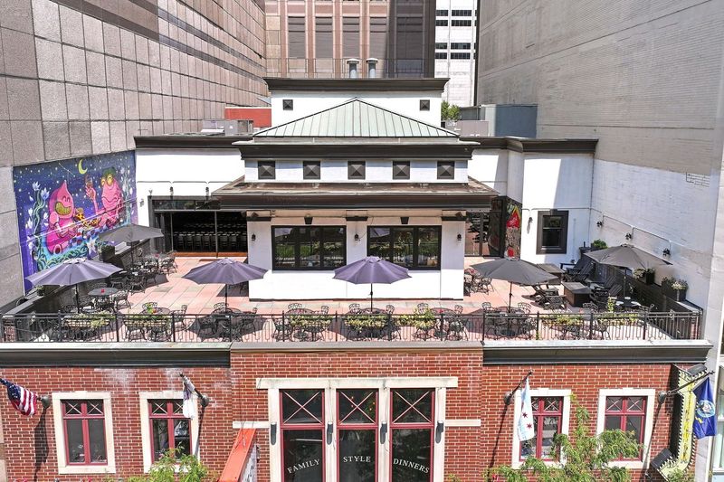 Chicago Pizza Joint Penthouse