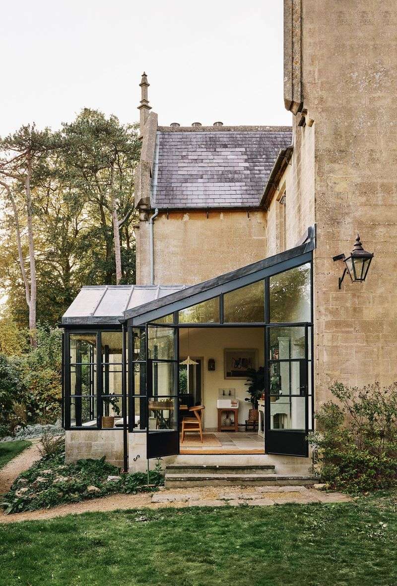 English Orangery Elegance