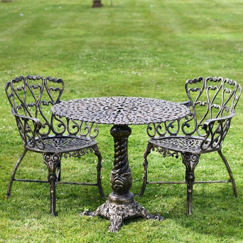 A Vintage or Antique Element