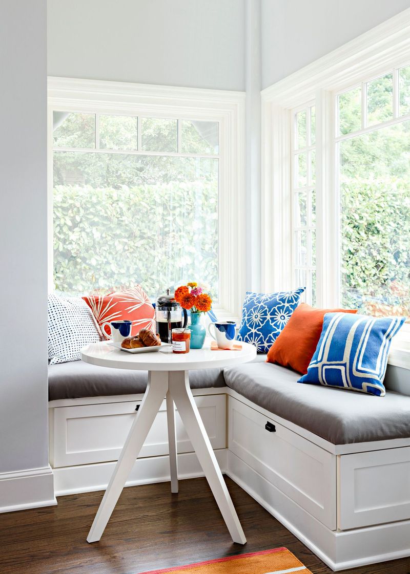 Cozy Breakfast Nook