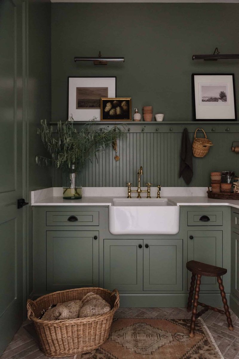 Farmhouse Sink Cabinet Combo