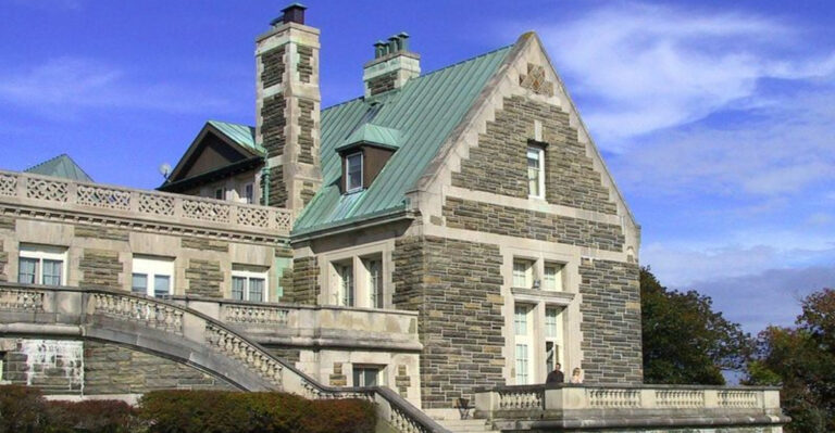 19 Storied and Legendary Mansions That Defined Old Hollywood