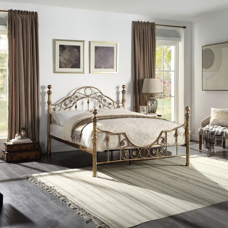 Antique Brass and Lace Hideaway
