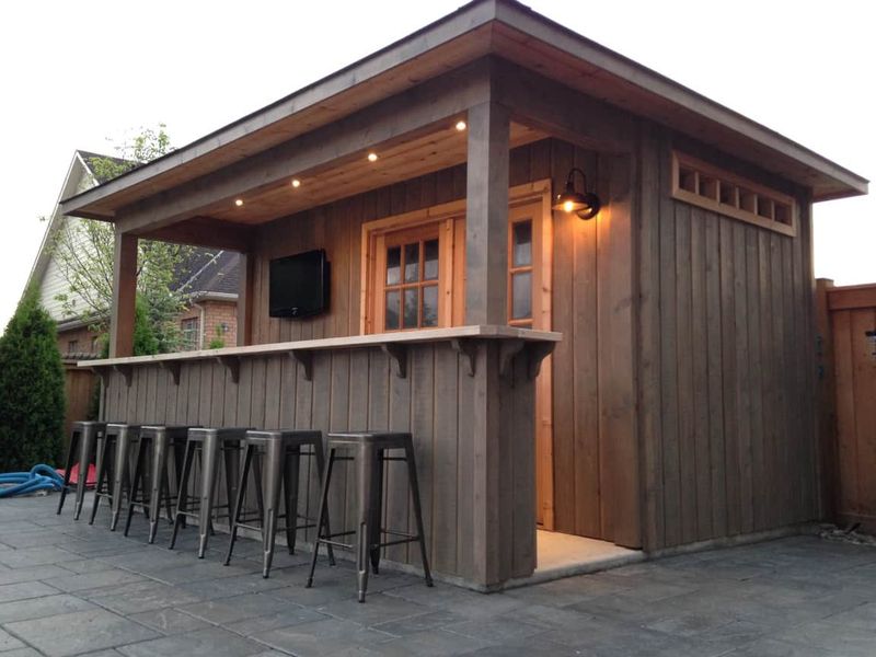 Backyard Bar & Entertainment Hub