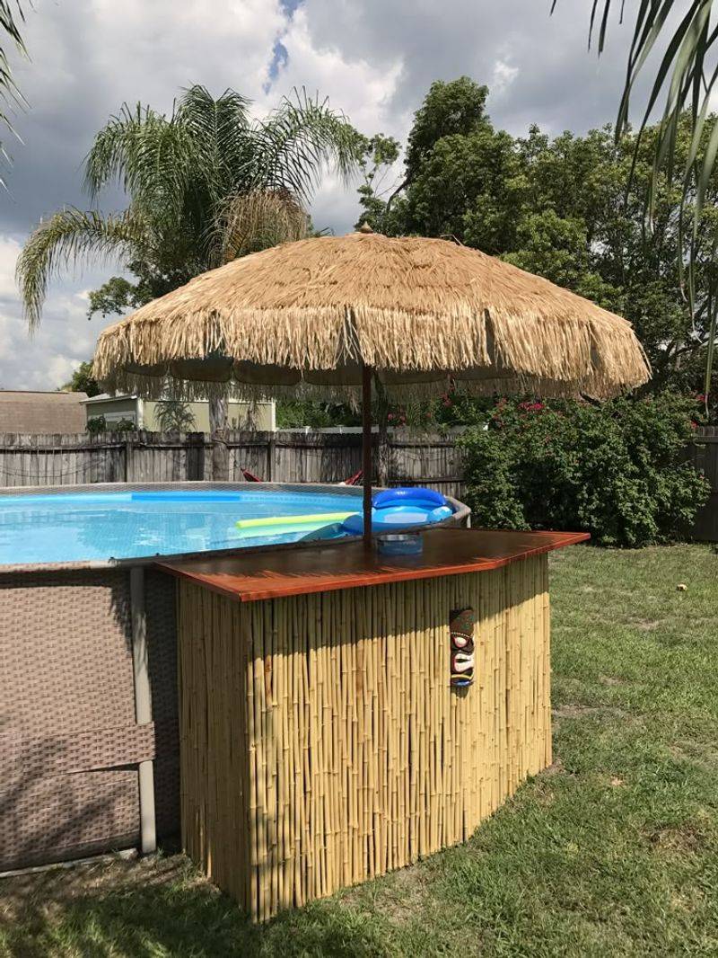 Tiki-Themed Tropical Pool