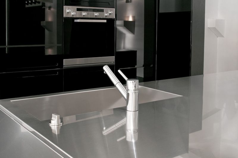 Touchless Faucets That Misfire