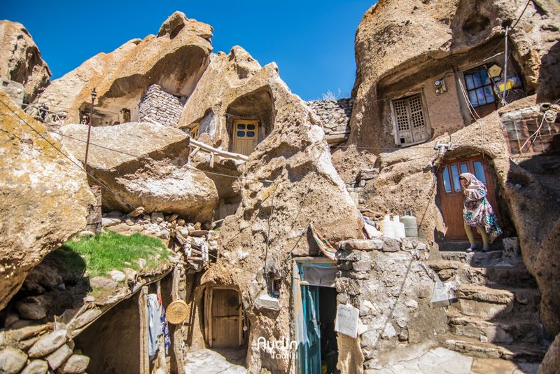 Rock‑carved Kandovan cave home, Iran
