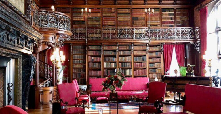 15 Photos Inside The Mansions Of America’s Infamous ‘Robber Barons’