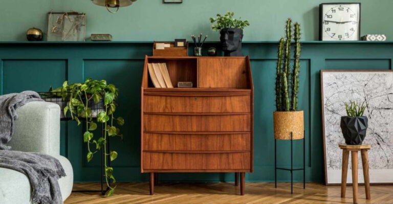17 Mistakes That Make Antiques Look Cheap, According To Design Experts