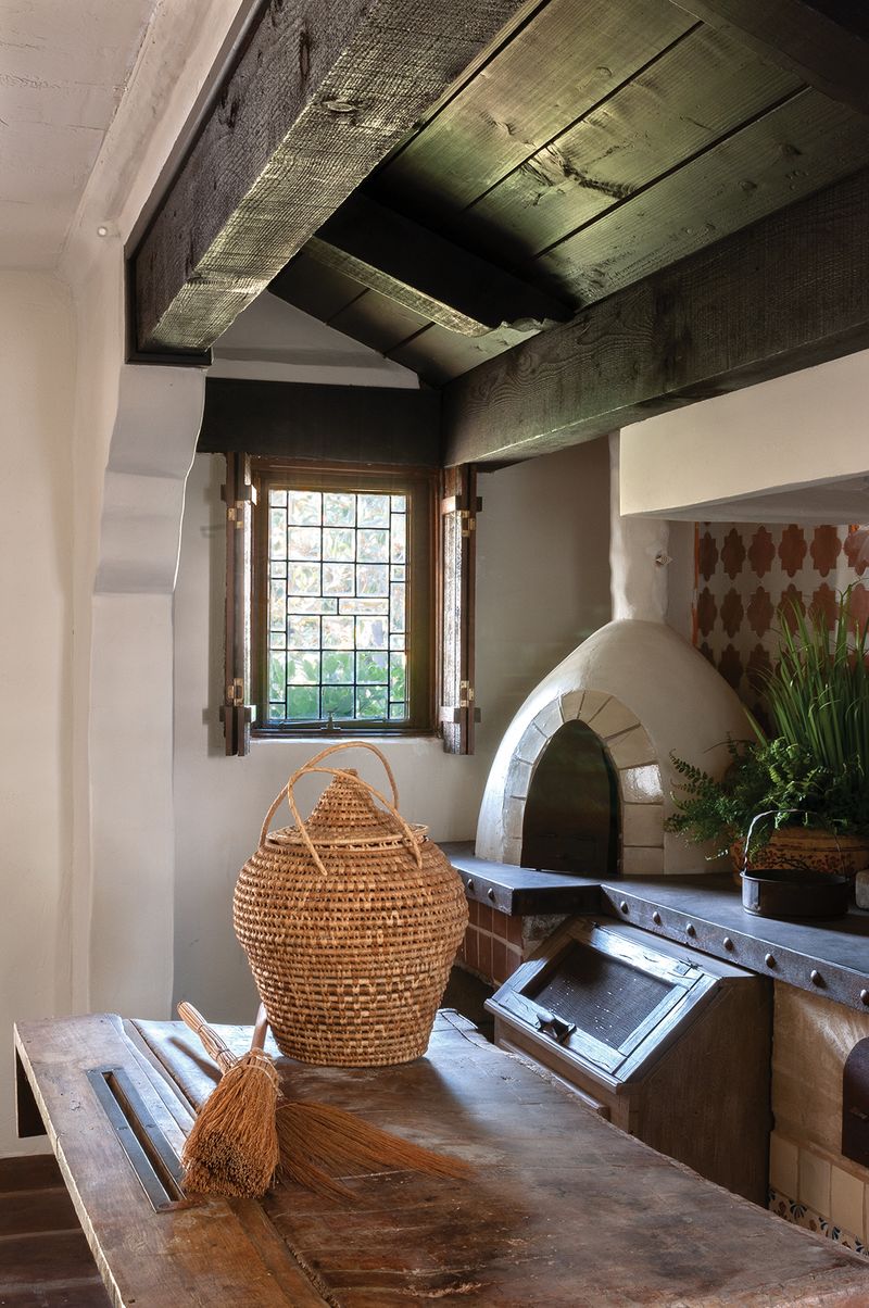 Open, Luminous Reimagined Spaces