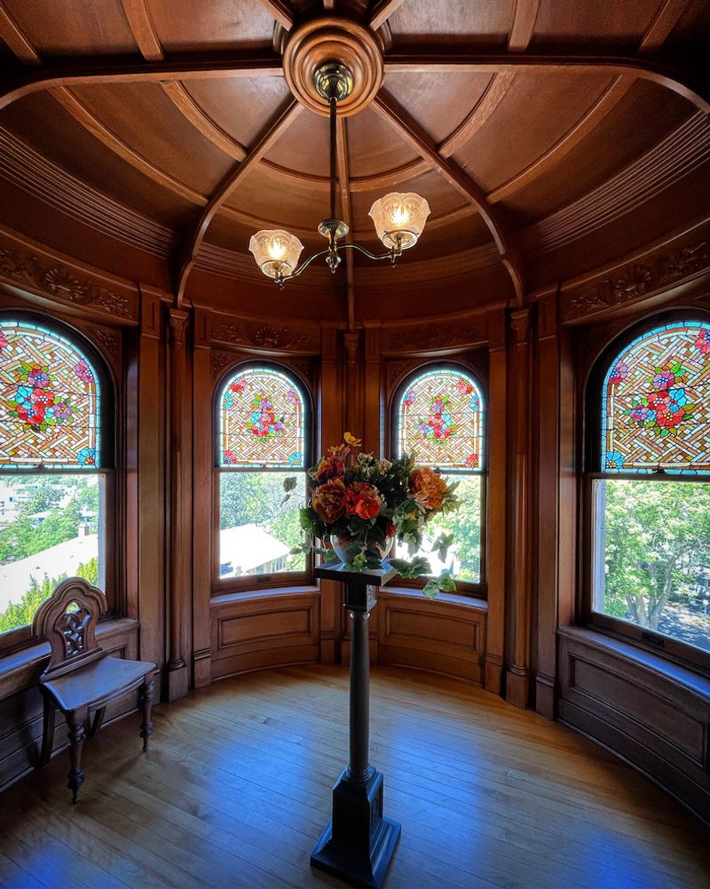 Craigdarroch Castle – Robert Dunsmuir (Victoria, British Columbia)