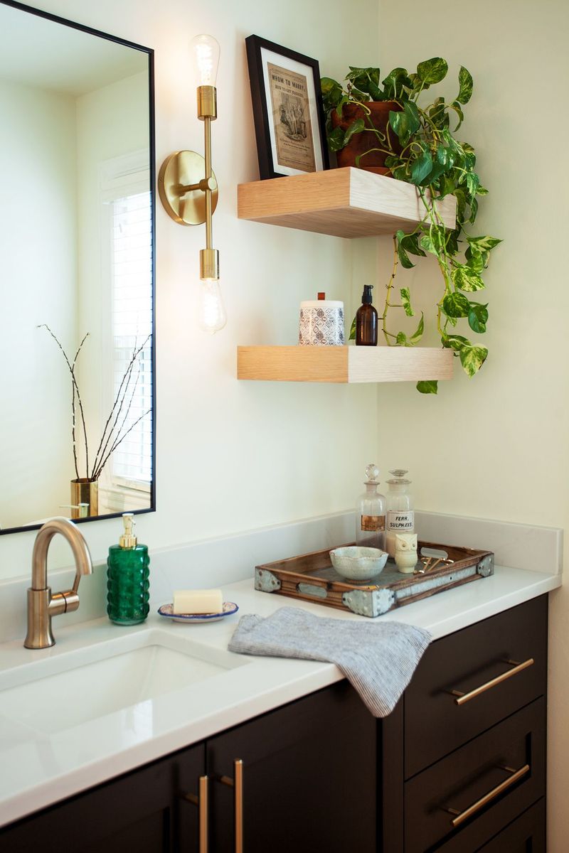 Countertop Clutter