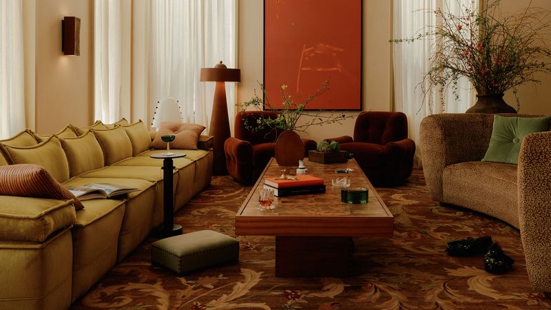 Warm Neutrals Dominate Palettes